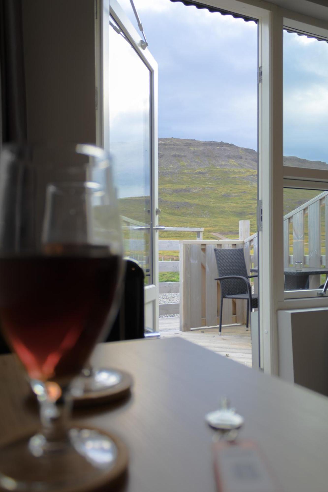 Urdartindur Guesthouse And Cottages Northurfjorthur Quarto foto