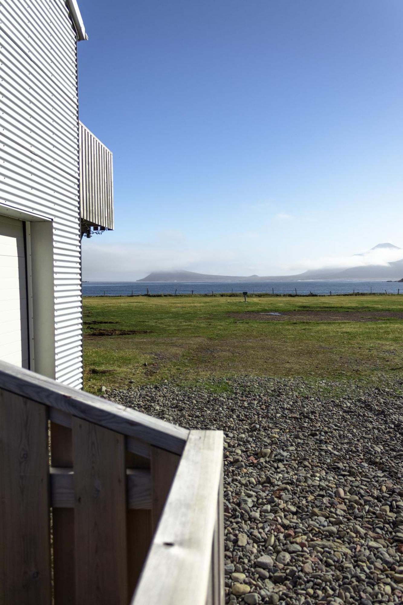 Urdartindur Guesthouse And Cottages Northurfjorthur Quarto foto