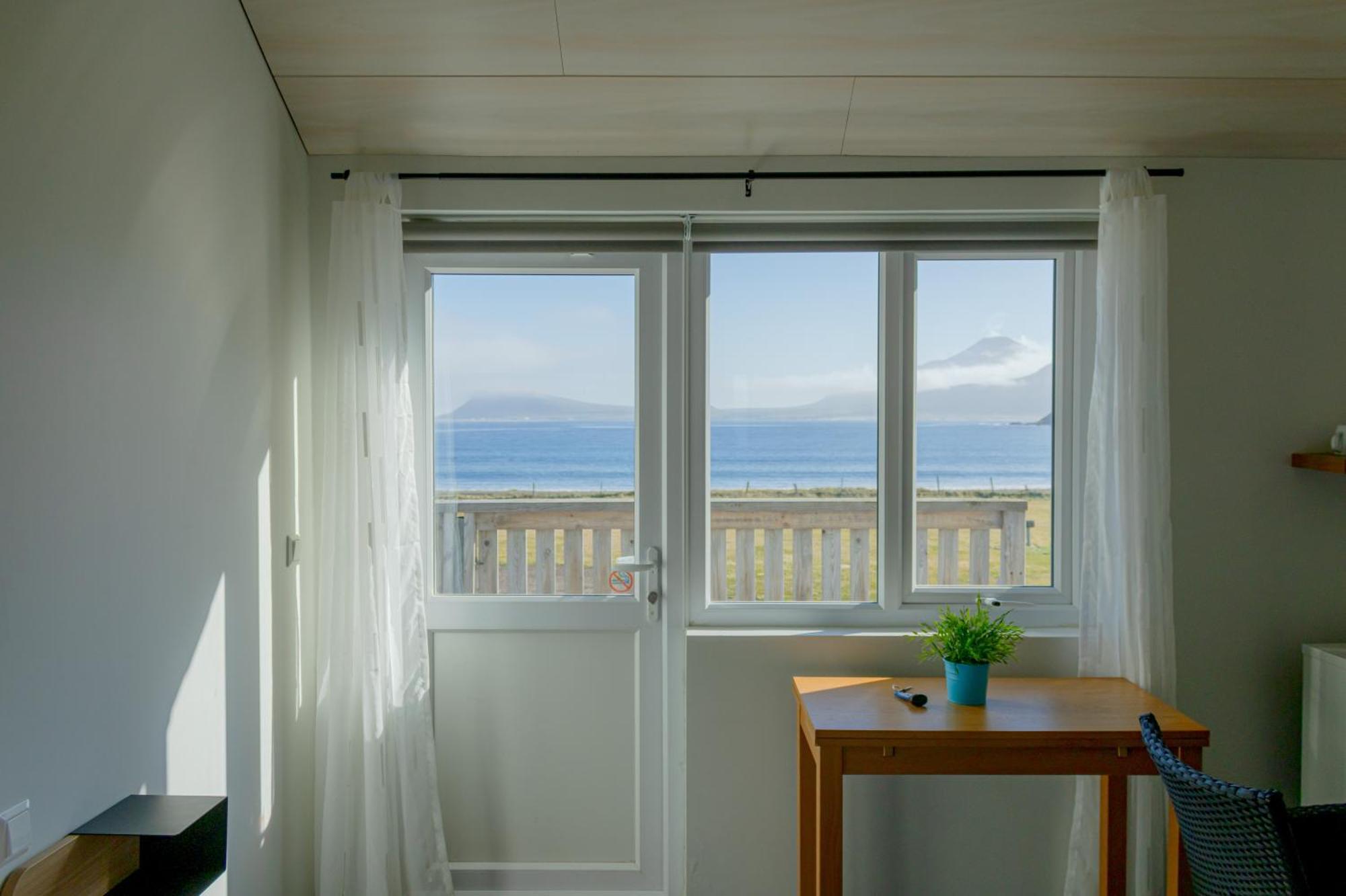 Urdartindur Guesthouse And Cottages Northurfjorthur Quarto foto