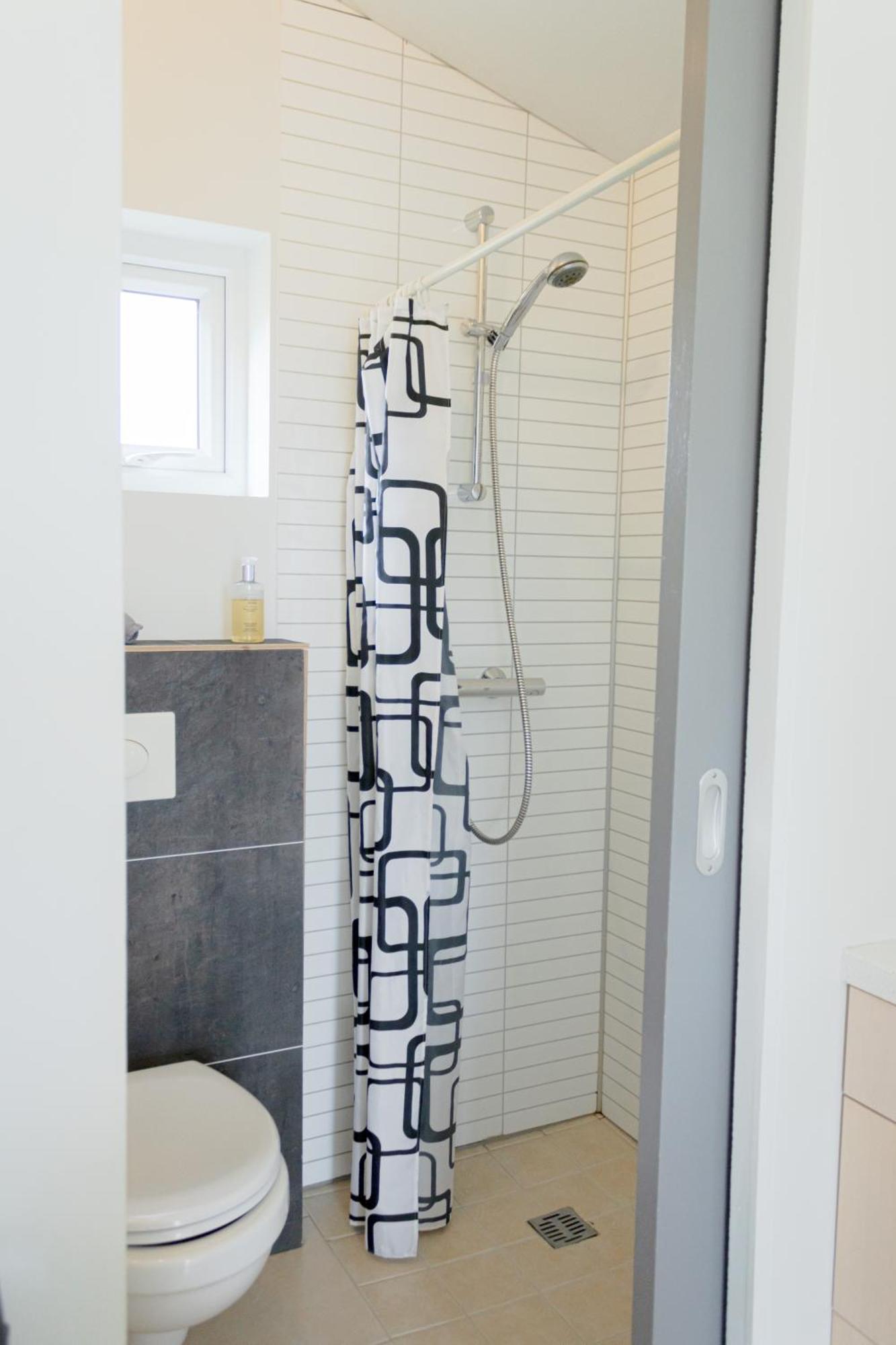 Urdartindur Guesthouse And Cottages Northurfjorthur Quarto foto