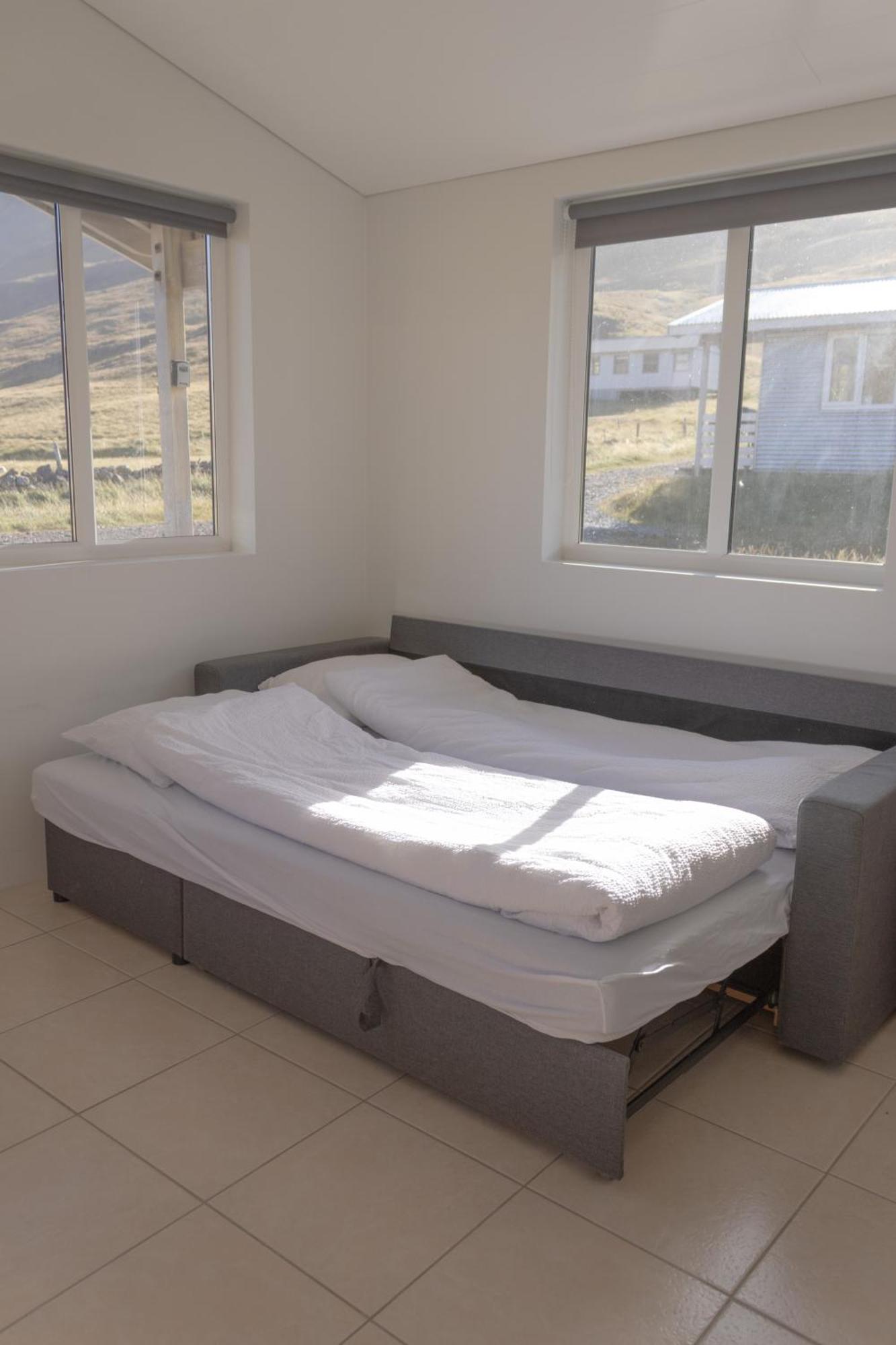 Urdartindur Guesthouse And Cottages Northurfjorthur Quarto foto